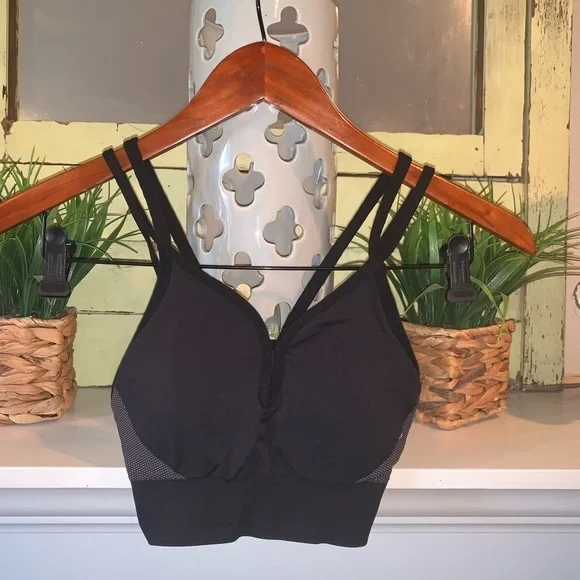 Zella Body Black Multi-Strap Workout Activewear Sports Bra Keyhole Bust Small - Picture 2 of 4